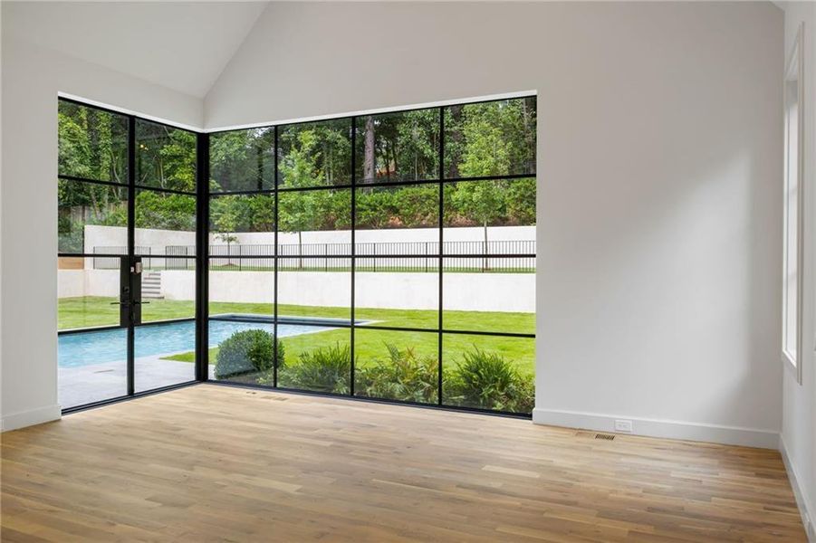 Image 36 of a home in .