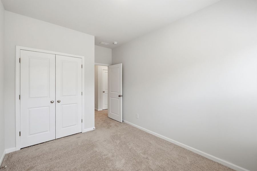 Spacious, unfurnished interior of a new home in Nichols Landing, Charlotte (Image 26).