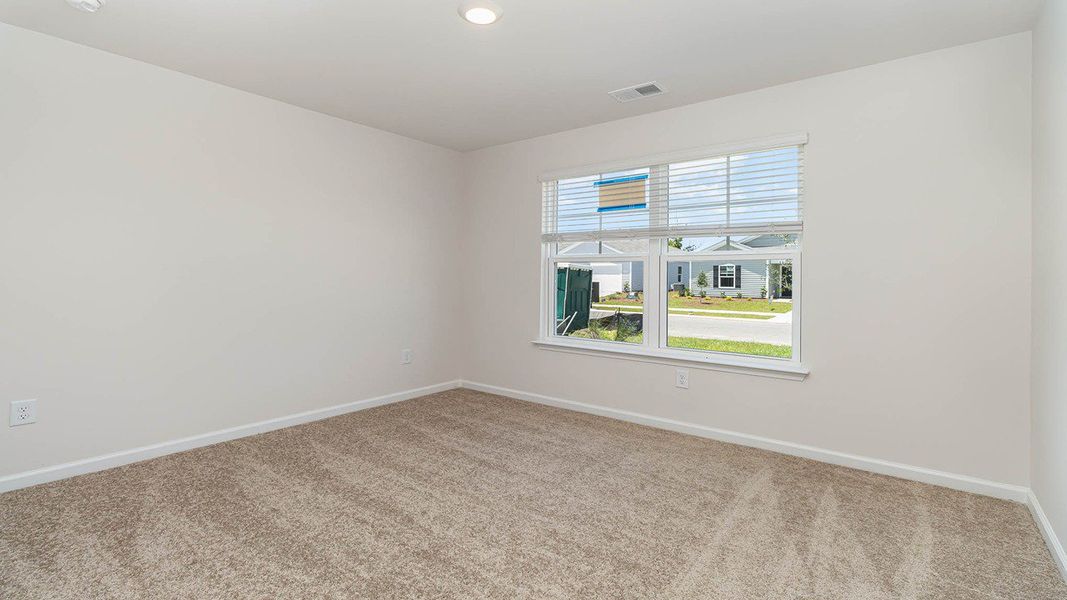 Spacious, unfurnished interior of a new home in Heritage Crossing, Conway (Image 11).