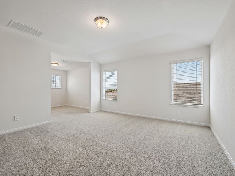 Spacious, unfurnished interior of a new home in Travena - Reserve Collection, Georgetown (Image 14).