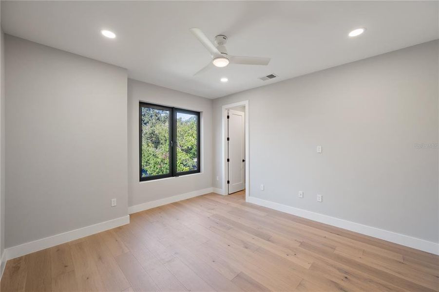 Spacious, unfurnished interior of a new home in , Orlando (Image 21). Spacious, unfurnished interior of a new home in , Orlando (Image 21).