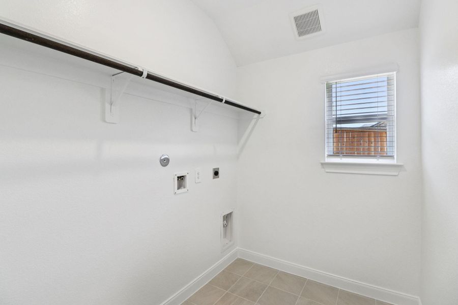 Photo is not of the actual home, but is an inspirational photo of builder’s model home and may depict options, furnishings, and/or decorator features that are not included