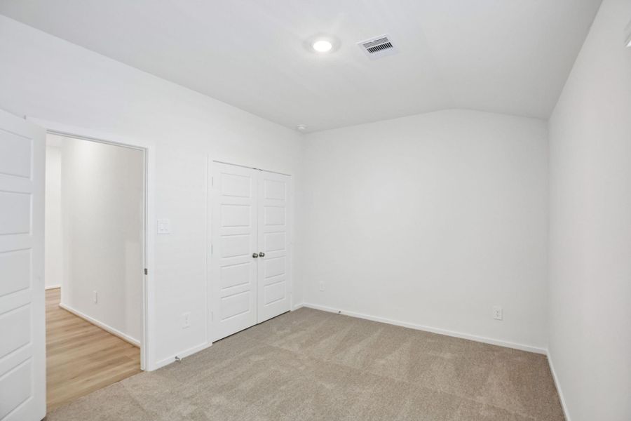 Spacious, unfurnished interior of a new home in Riviera Pines - Classic Series, Huffman (Image 22). Spacious, unfurnished interior of a new home in Riviera Pines - Classic Series, Huffman (Image 22).
