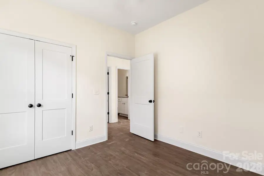 Spacious, unfurnished interior of a new home in , Rock Hill (Image 27).