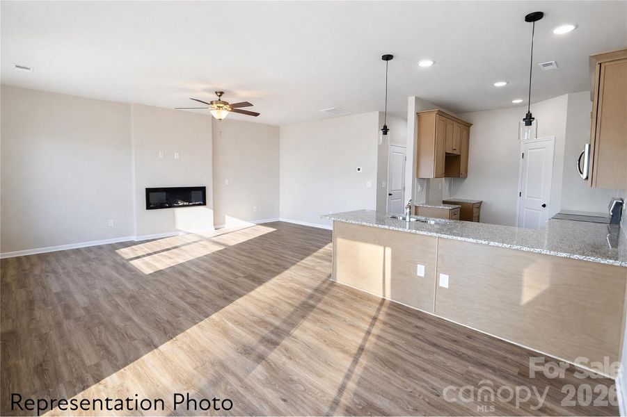 Spacious, unfurnished interior of a new home in , Charlotte (Image 8).