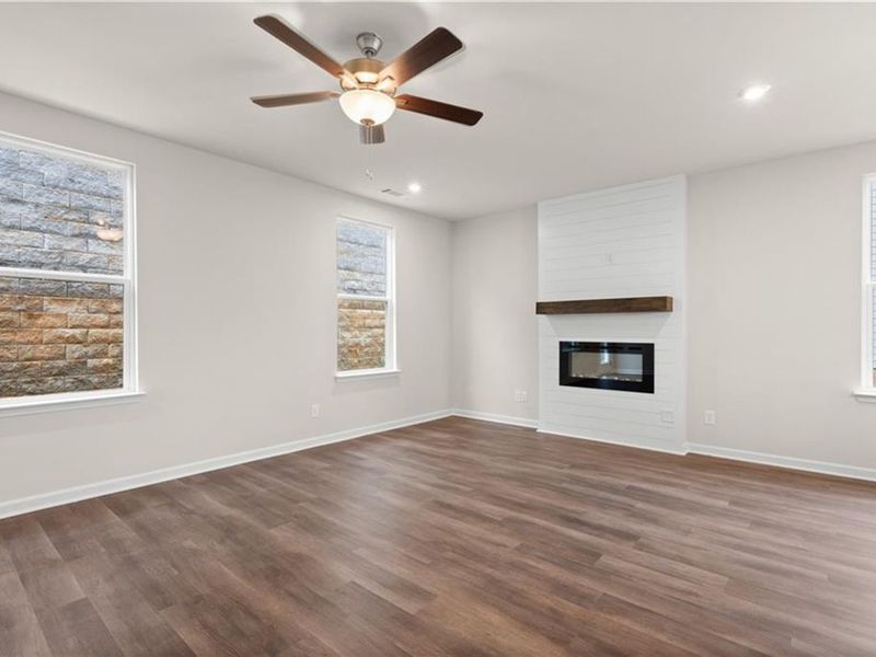 Spacious, unfurnished interior of a new home in The Village at Shallowford, Kennesaw (Image 21).