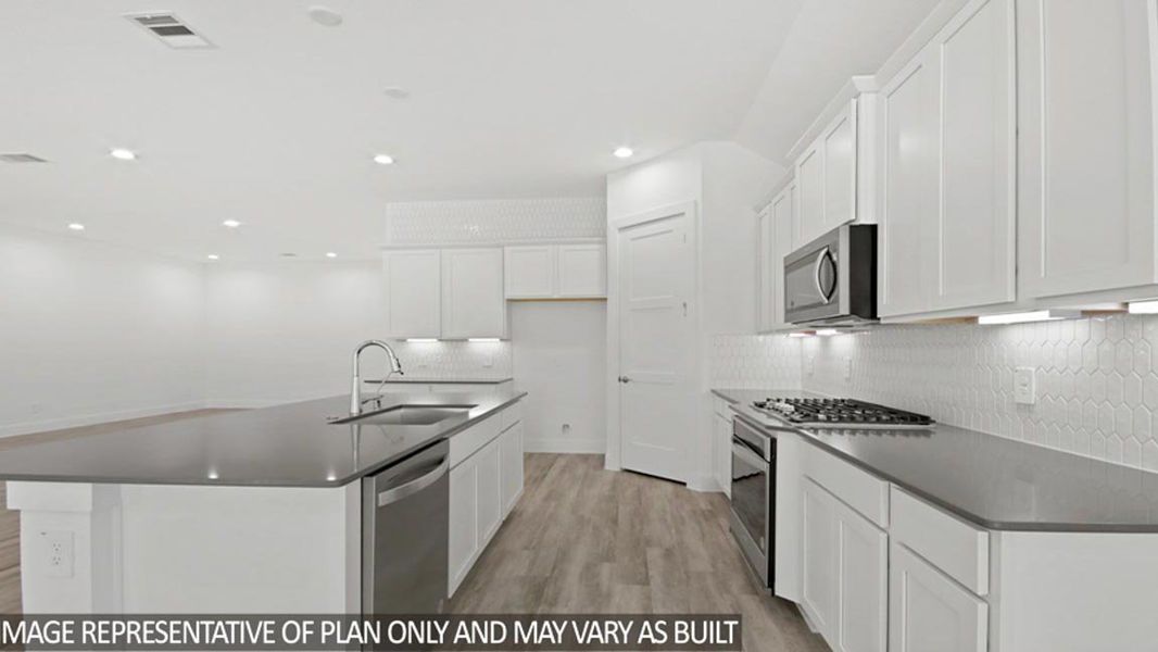 Representative furnished interior of a home built from the Luna by D.R. Horton in Riverside Estates, Mont Belvieu (Image 5).