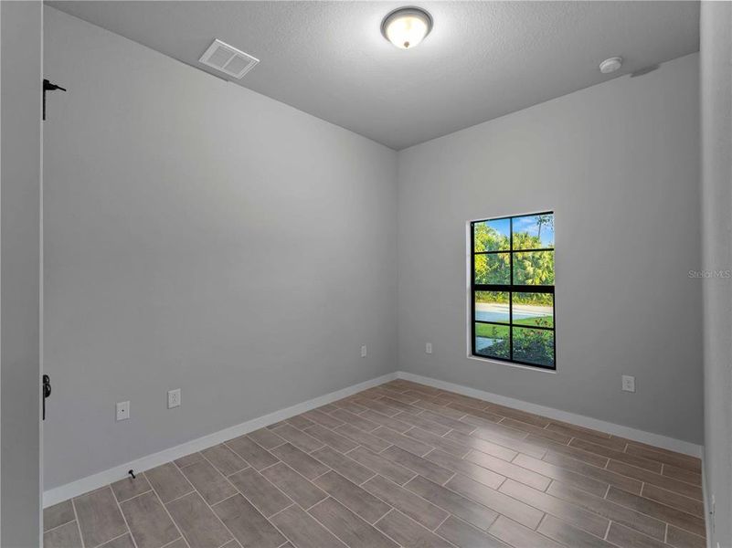 Spacious, unfurnished interior of a new home in , North Port (Image 20). Spacious, unfurnished interior of a new home in , North Port (Image 20).
