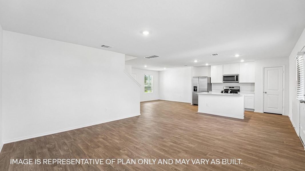 Spacious, unfurnished interior of a new home in Prairie Lakes, Buda (Image 16).