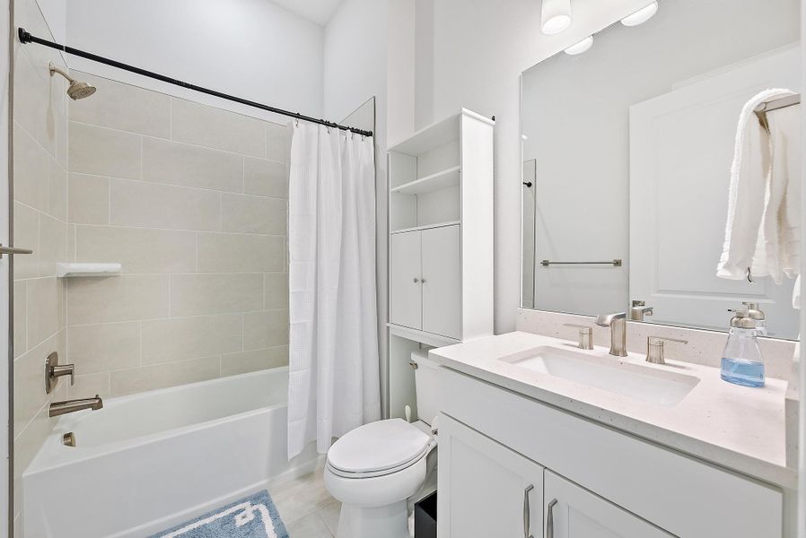 Furnished interior view inside a new home in Avondale at Avenir, Palm Beach Gardens (Image 7).