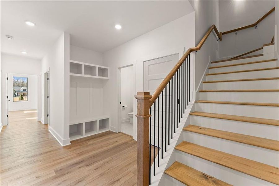 Spacious, unfurnished interior of a new home in , Gainesville (Image 26).