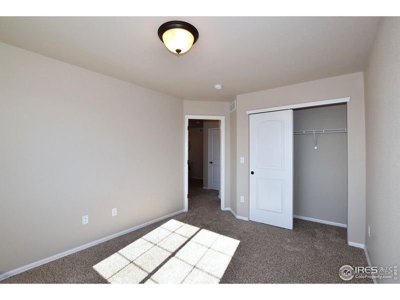 Spacious, unfurnished interior of a new home in Southridge, Johnstown (Image 19).