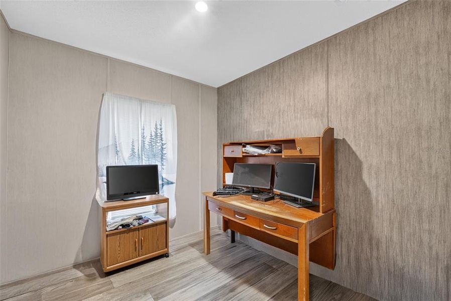 Furnished interior view inside a new home in , Hawthorne (Image 17).
