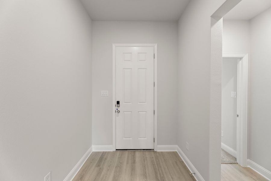 Spacious, unfurnished interior of a new home in Walden Pond, Forney (Image 25). Spacious, unfurnished interior of a new home in Walden Pond, Forney (Image 25).