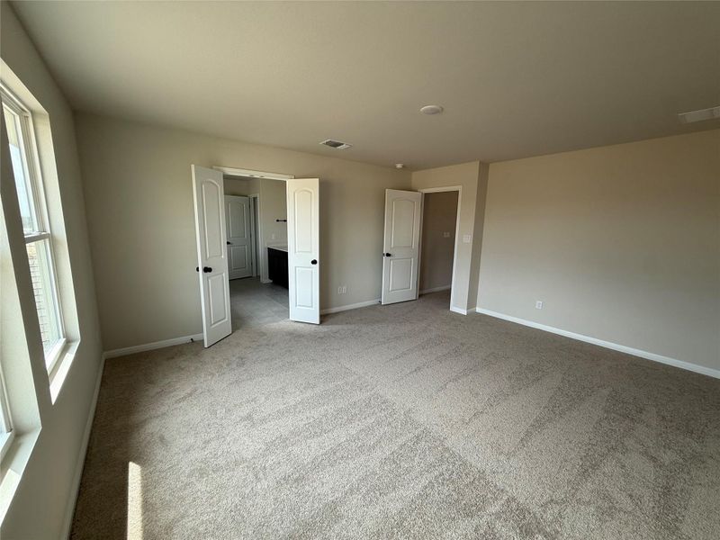Spacious, unfurnished interior of a new home in Berry Creek Highlands, Georgetown (Image 26). Spacious, unfurnished interior of a new home in Berry Creek Highlands, Georgetown (Image 26).