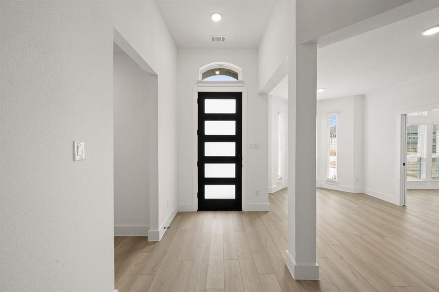 1618 Whisperwood- Entry-1