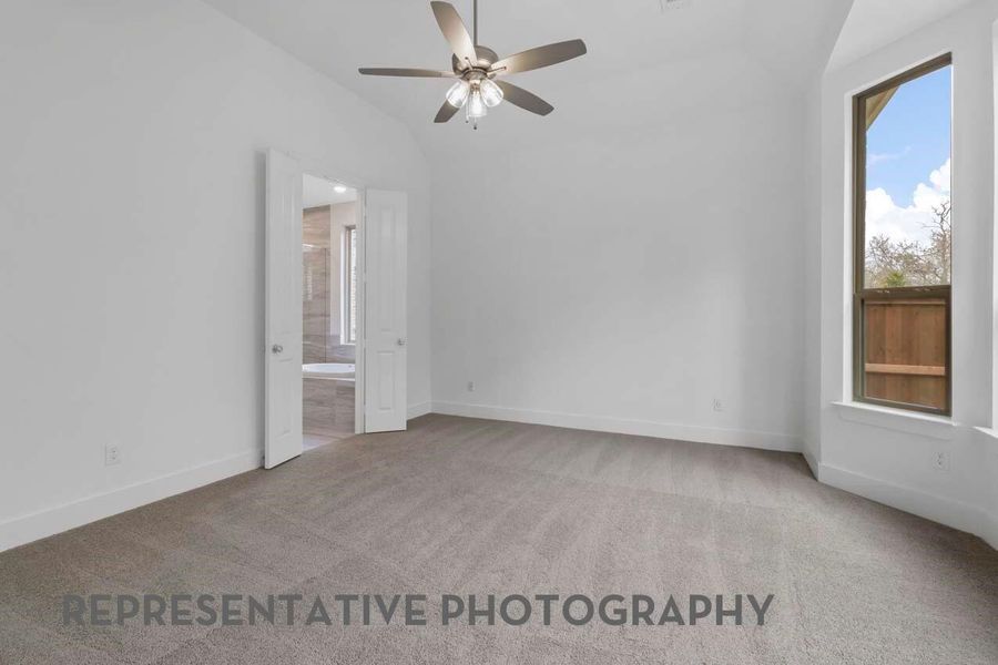 Spacious, unfurnished interior of a new home in Midline, Webster (Image 16). Spacious, unfurnished interior of a new home in Midline, Webster (Image 16).