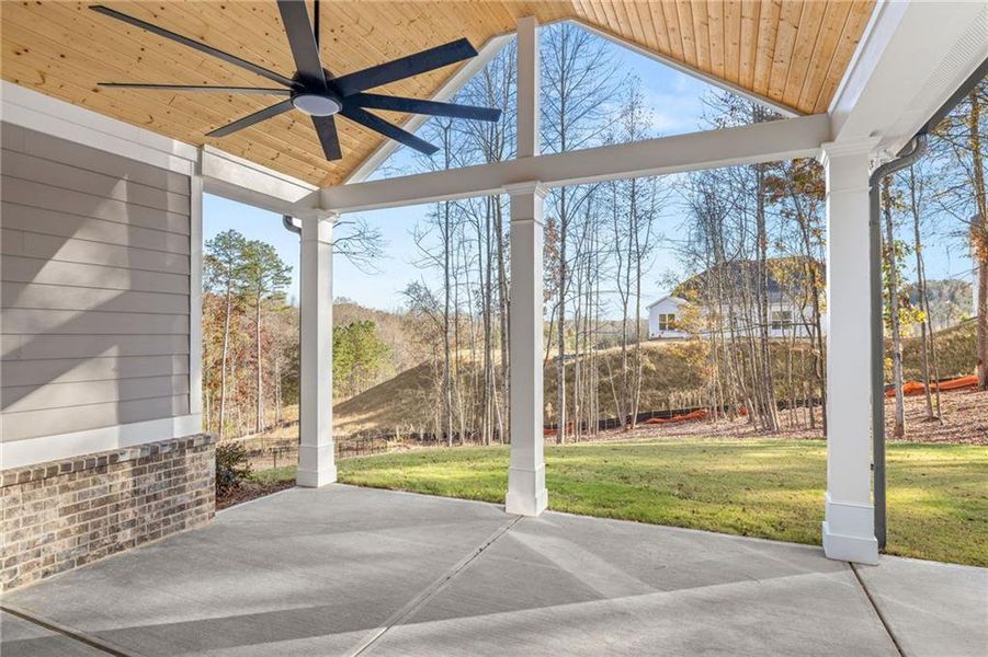 Exterior details and patio area of a home in , Jefferson (Image 3).