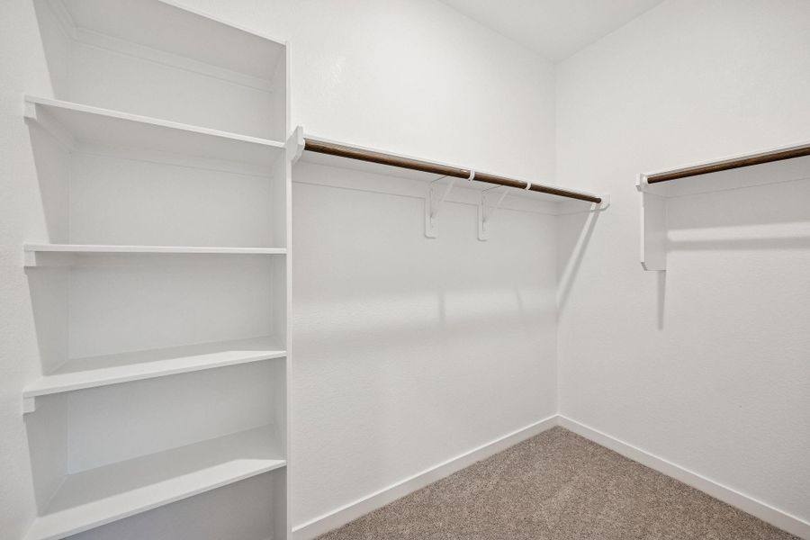 Spacious, unfurnished interior of a new home in Montgomery Bend, Montgomery (Image 16).