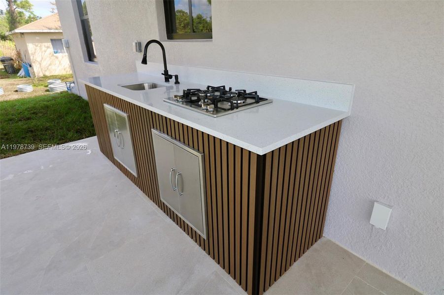 Close-up of interior finishes inside a home in , Lehigh Acres (Image 15).