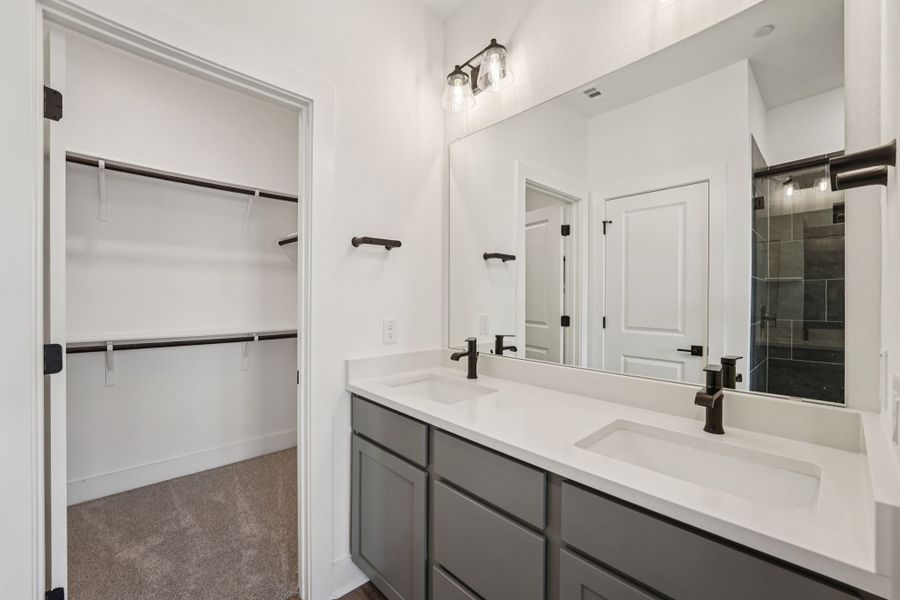 Furnished interior view inside a new home in Avery Centre, Round Rock (Image 9).