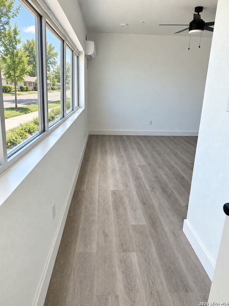 Spacious, unfurnished interior of a new home in , San Antonio (Image 7).