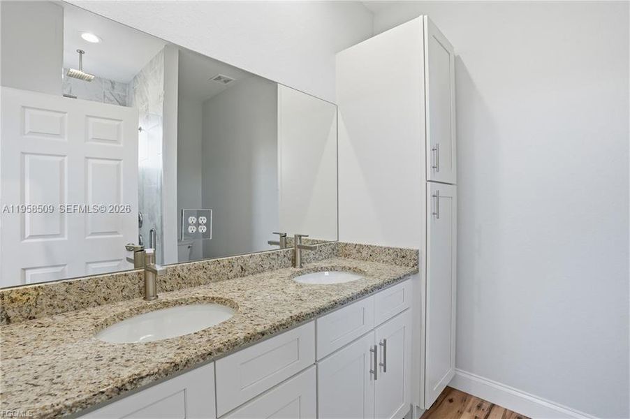 Furnished interior view inside a new home in , Labelle (Image 9).