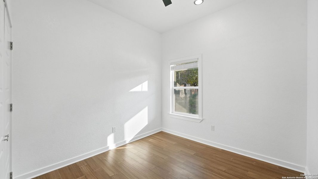 Spacious, unfurnished interior of a new home in , Elmendorf (Image 36).