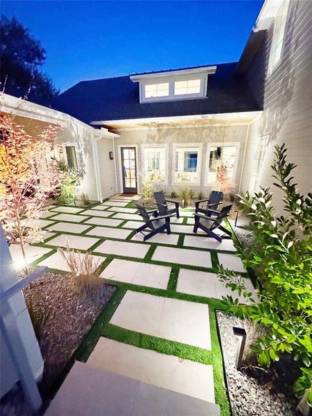 Image 37 of a home in .