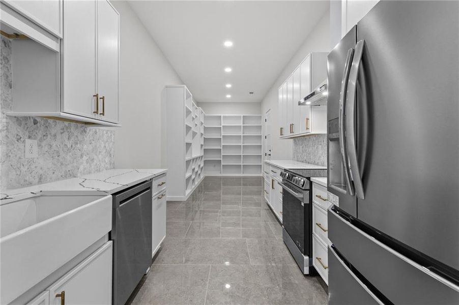 Furnished interior view inside a new home in , Loganville (Image 12).