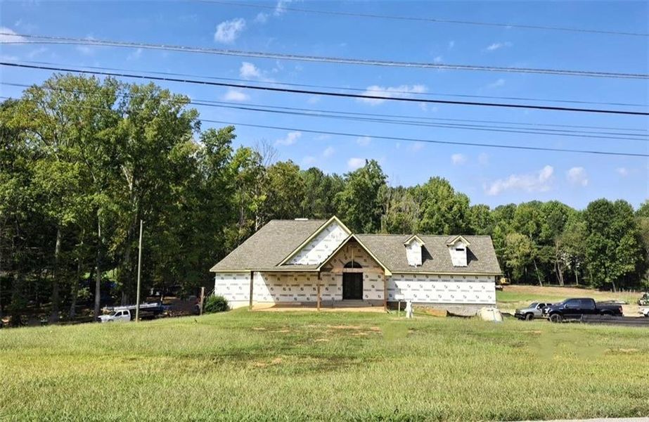 Front exterior of a new home in , Mableton, GA, highlighting curb appeal (Image 5).