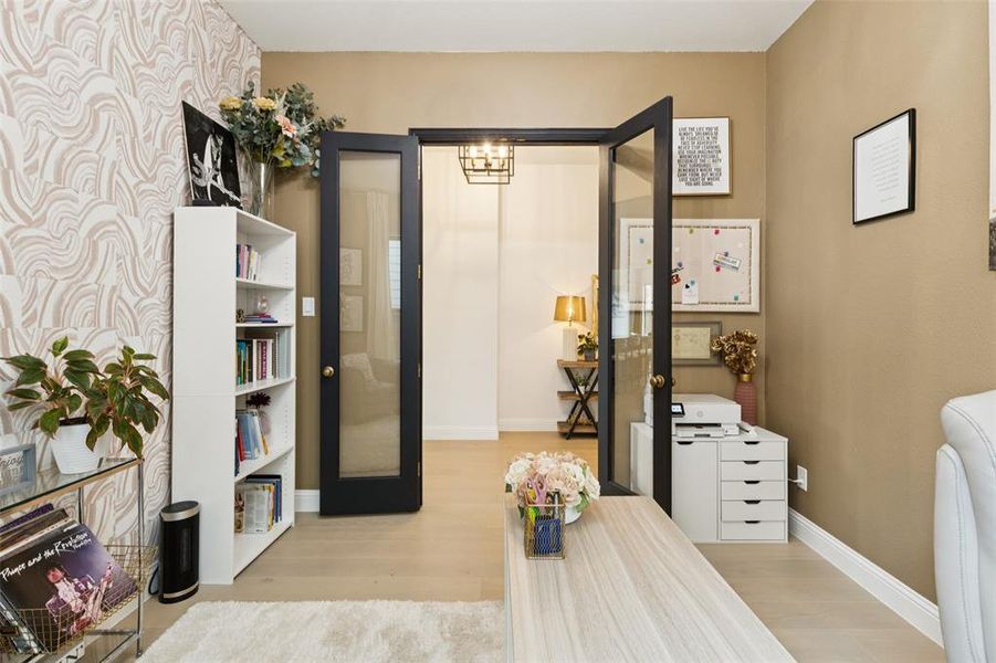 Furnished interior view inside a new home in , Rowlett (Image 4).