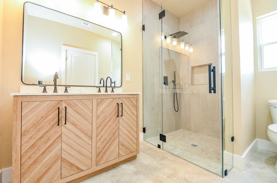 Furnished interior view inside a new home in , Sugar Land (Image 15).