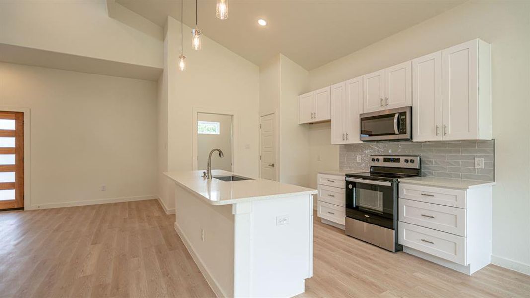 Soft close cabinets and drawers in kitchen