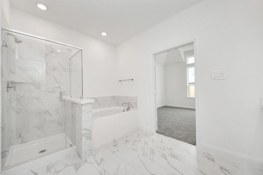 Furnished interior view inside a new home in , Missouri City (Image 15).