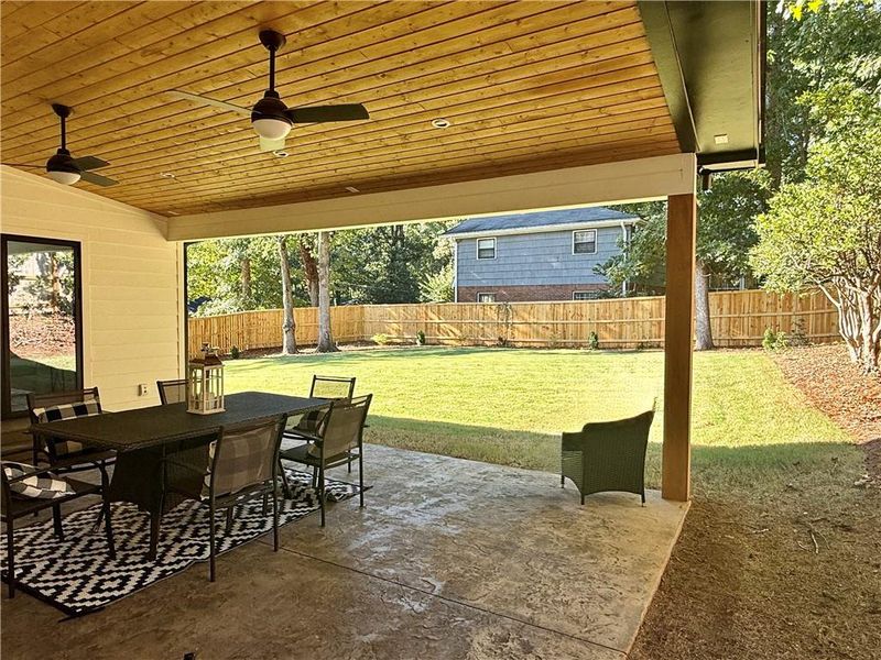 Exterior details and patio area of a home in , Dunwoody (Image 30).
