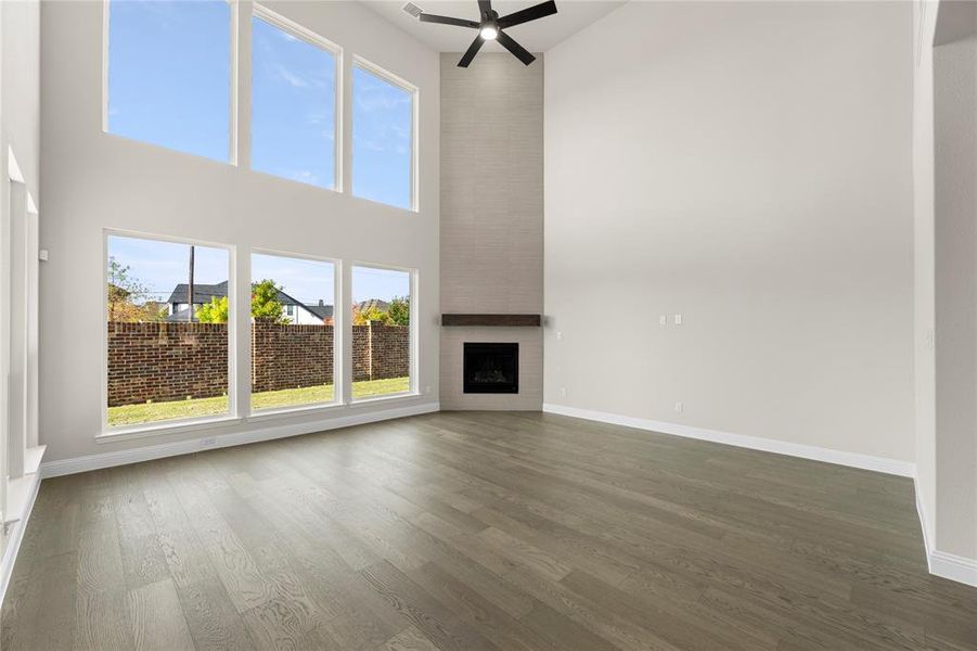 06. 491 Mayfair - Family 06. 491 Mayfair - Family