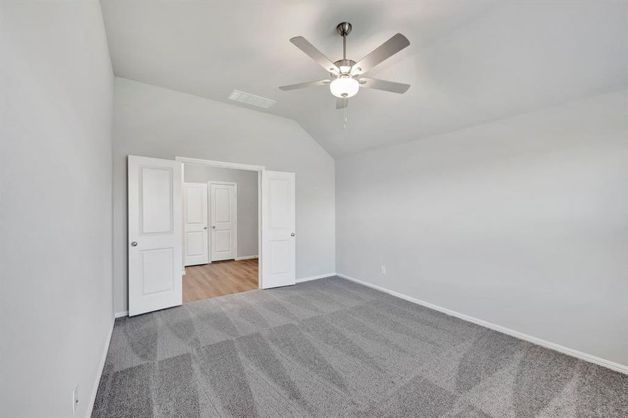 Spacious, unfurnished interior of a new home in Verandah, Royse City (Image 22). Spacious, unfurnished interior of a new home in Verandah, Royse City (Image 22).