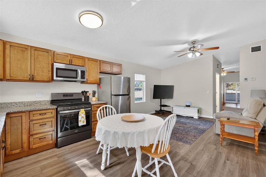 Furnished interior view inside a new home in , Bushnell (Image 25). Furnished interior view inside a new home in , Bushnell (Image 25).