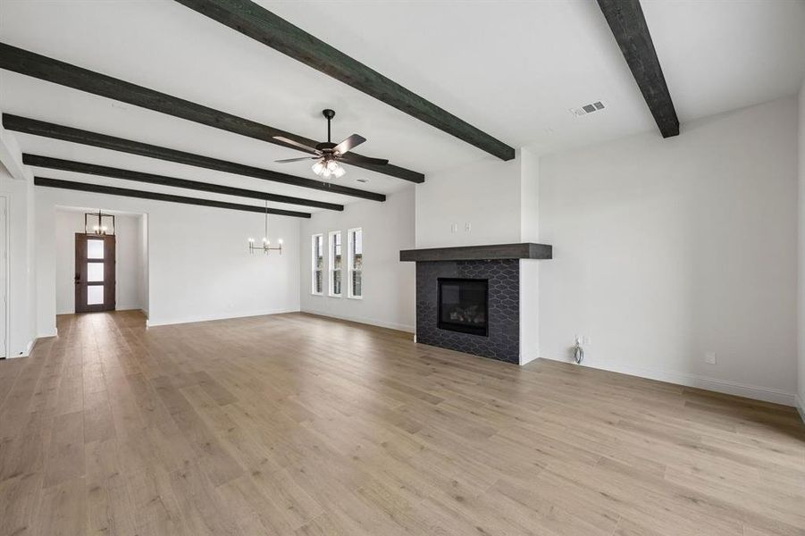 Spacious, unfurnished interior of a new home in Country Lakes, Denton (Image 16). Spacious, unfurnished interior of a new home in Country Lakes, Denton (Image 16).