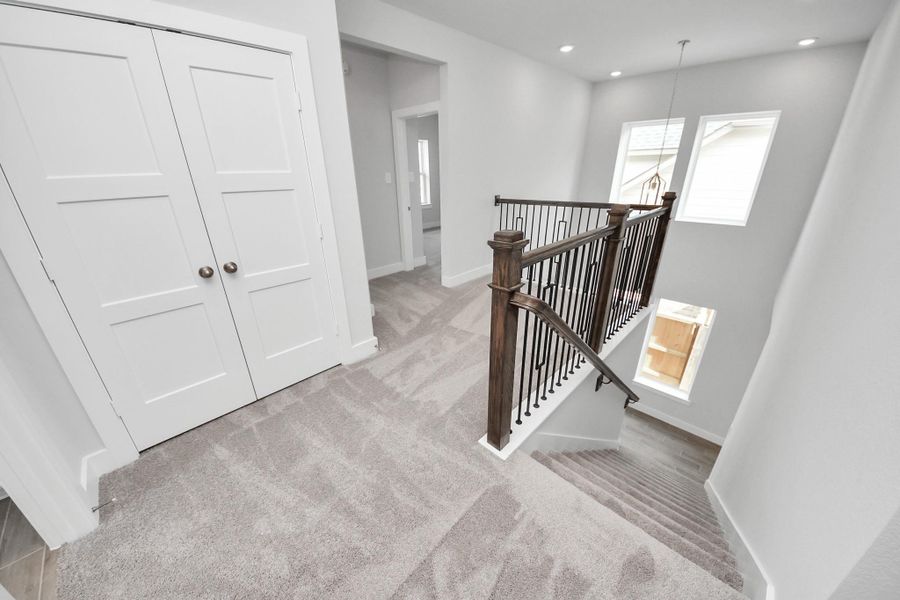 Spacious, unfurnished interior of a new home in Amira: Premier Collection, Tomball (Image 20).