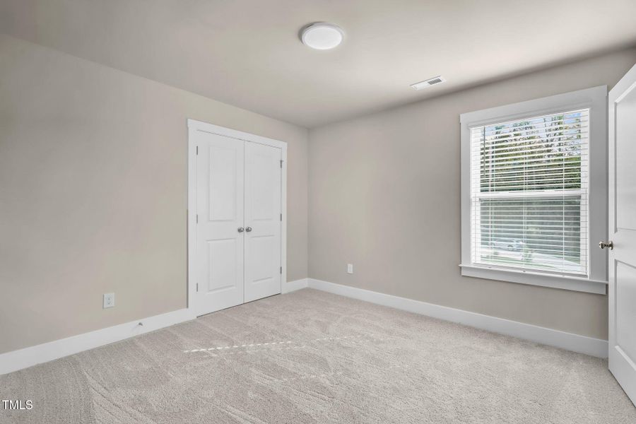 28-web-or-mls-1905-old-bramble-lane-fuqu