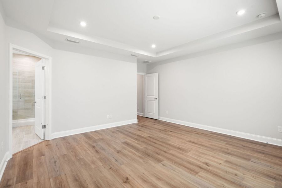 Spacious, unfurnished interior of a new home in Waterways, Richmond Hill (Image 17). Spacious, unfurnished interior of a new home in Waterways, Richmond Hill (Image 17).