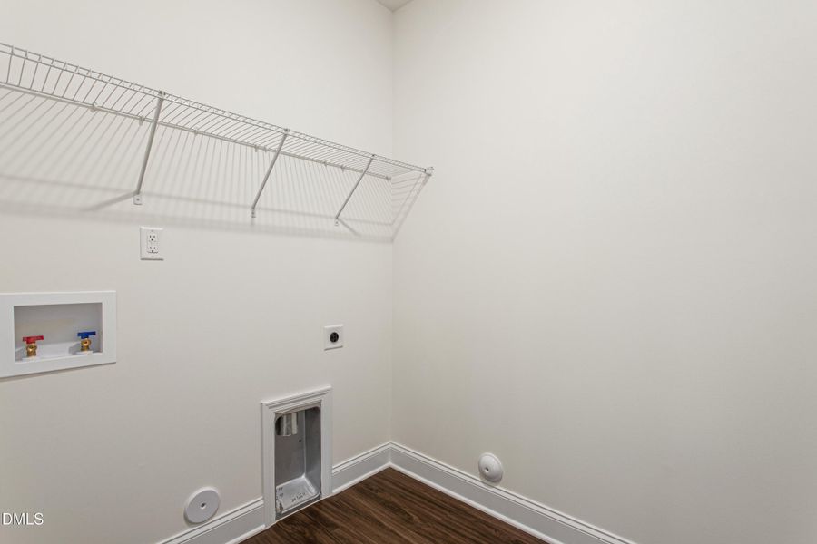 1932 Darrell Drive-8