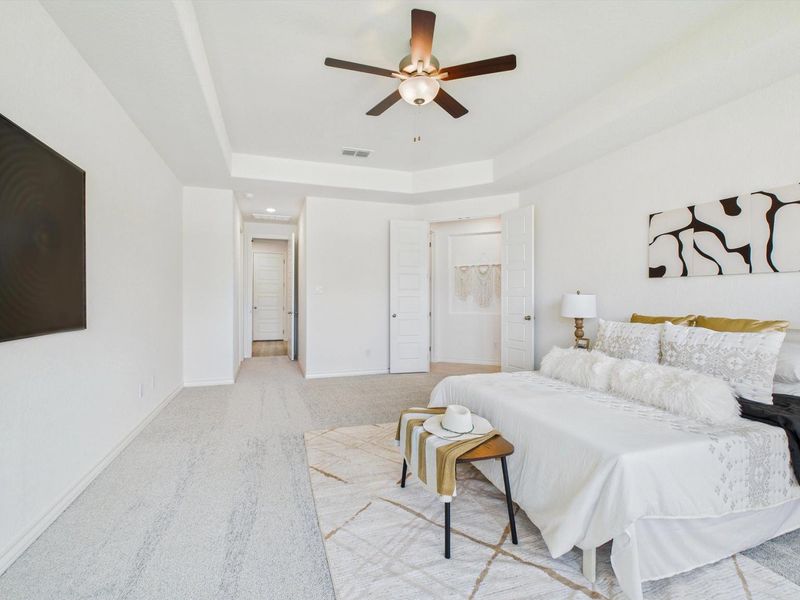 Furnished interior view inside a new home in Potranco Oaks, Castroville (Image 31).