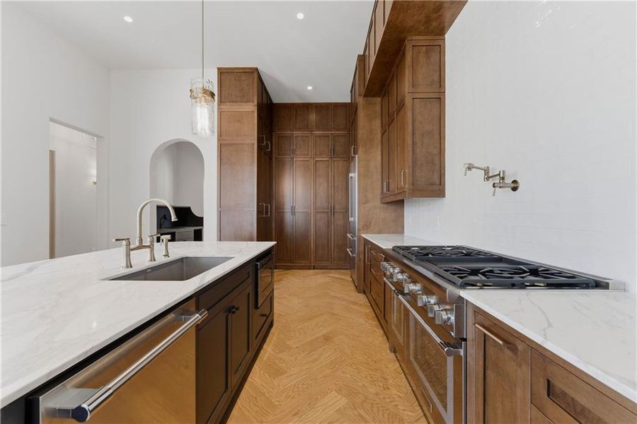 Furnished interior view inside a new home in , Atlanta (Image 11).