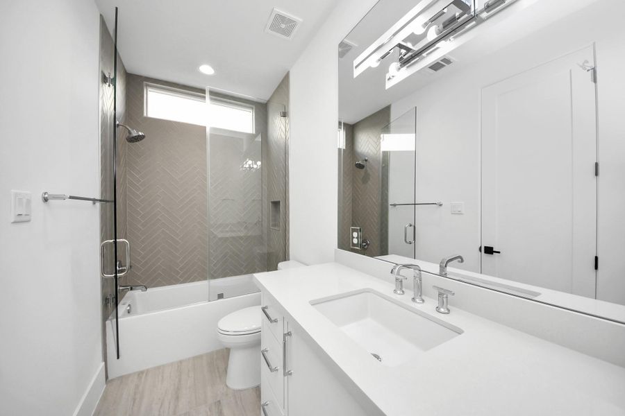 Furnished interior view inside a new home in , Houston (Image 37).