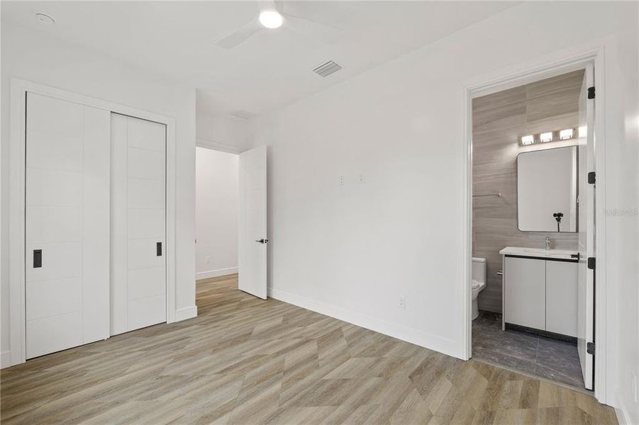 Spacious, unfurnished interior of a new home in , Oldsmar (Image 32). Spacious, unfurnished interior of a new home in , Oldsmar (Image 32).