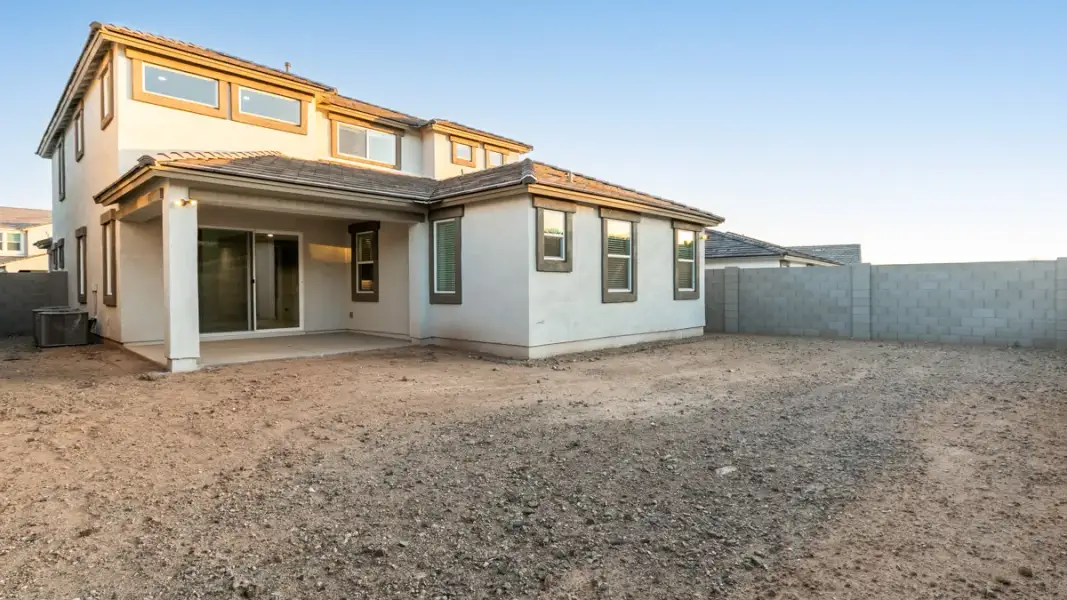 Exterior details and patio area of a home in Aloravita, Peoria (Image 22).