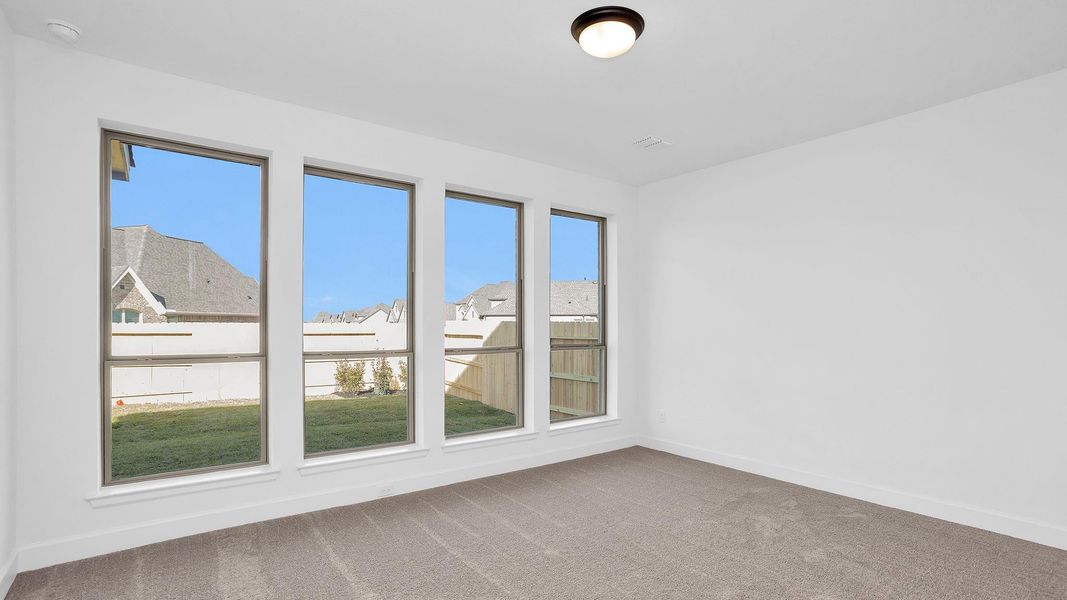 Spacious, unfurnished interior of a new home in Escondido 45', Magnolia (Image 12).